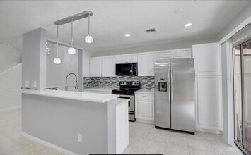 Building Photo - 5286 Sapphire Valley