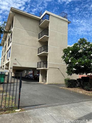 Building Photo - 1709 S Beretania St.