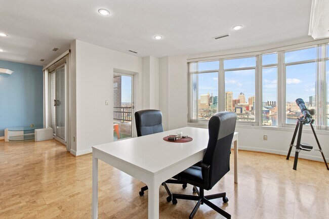 Building Photo - 100 Harborview Dr