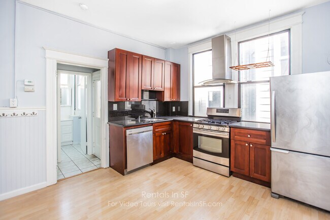 Building Photo - 825 Filbert St