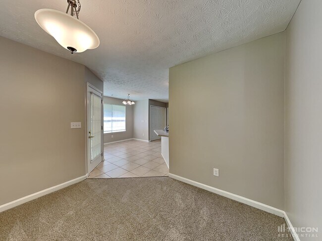 Building Photo - 538 Grove Pointe Court Locust Grove GA