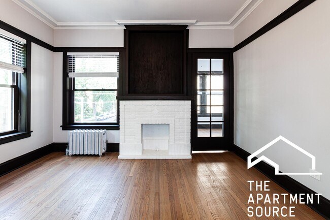 Foto del edificio - 1406 W Summerdale Ave