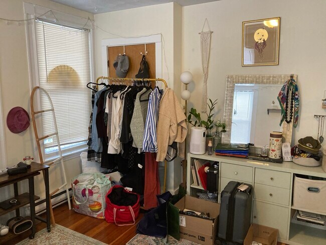 Foto del edificio - 14 Garrison Ave