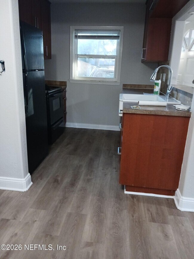 Foto del edificio - 5455 Gable Ln