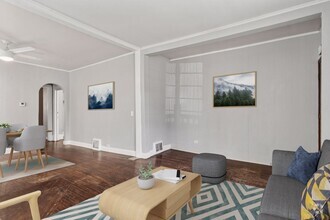 Building Photo - 215 N Logan Ave
