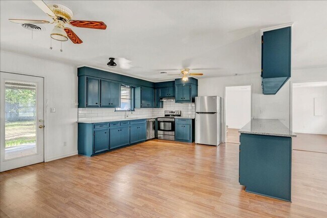 Building Photo - Charming 3BR House in Lumberton
