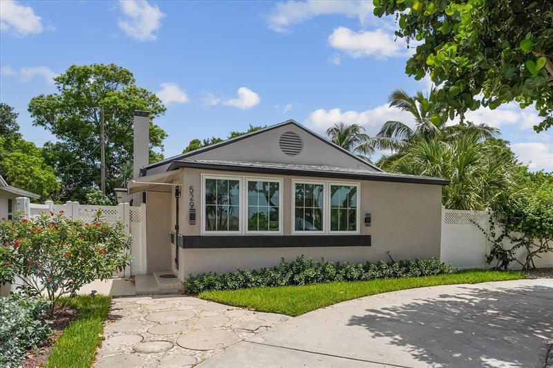 Foto principal - 529 20th Ave N