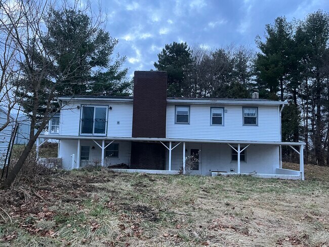 Building Photo - 1169 Township Rd 198