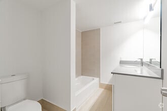 2BR, 2BA - 1,200SF - Lake Arjaro Apartments