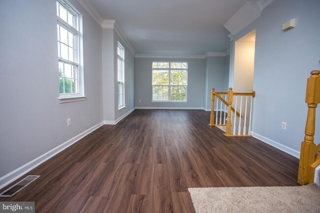Building Photo - 20431 Scioto Terrace