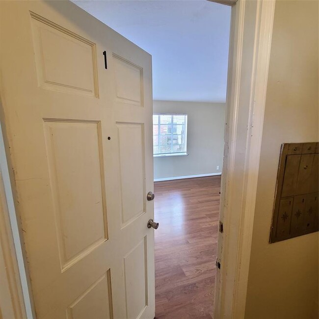 Foto del edificio - 1434 Lawson St