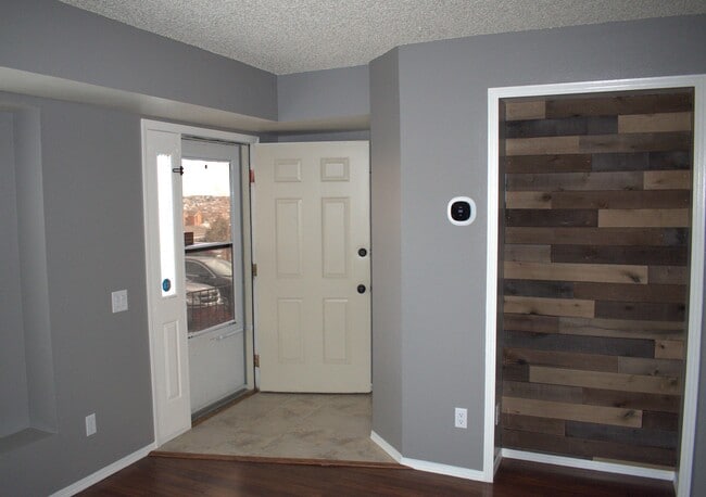 Building Photo - 3801 Smoke Tree Dr