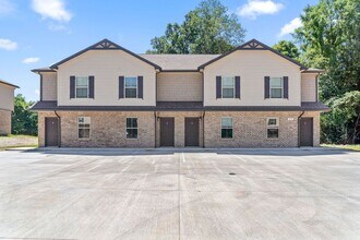 Building Photo - 259 Smithson Ln