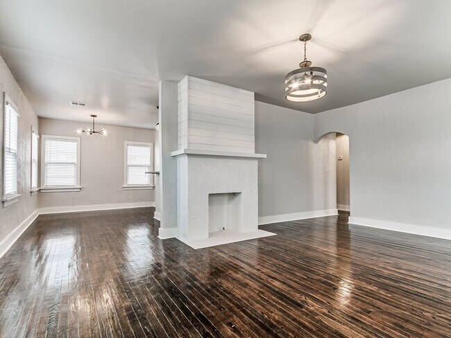Foto del edificio - 806 NW 25th St