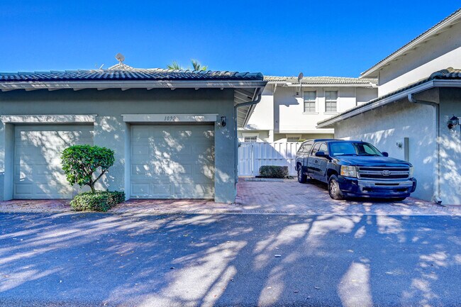 Foto del edificio - 1092 NW 18th Ave