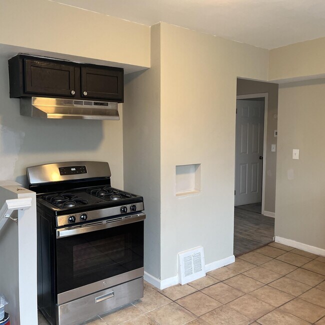 Building Photo - 16315 Judson Dr