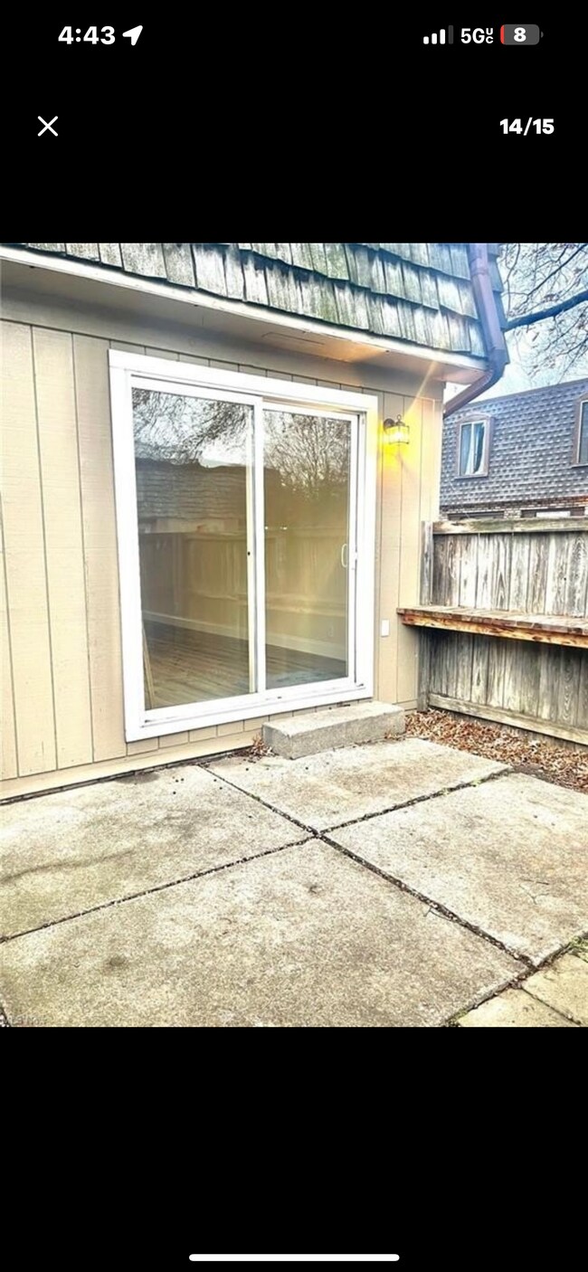 1651 Mentor Ave Unit 401, Painesville, OH 44077 Condo for Rent in