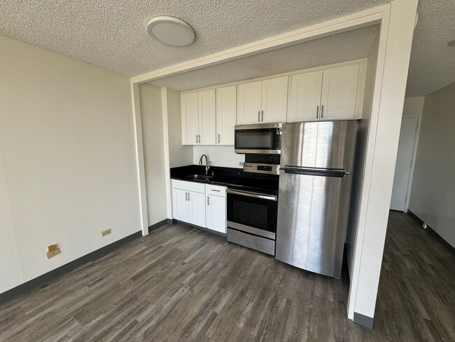 Building Photo - Fairway Villa #2513