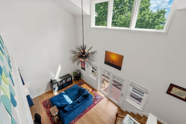 Building Photo - 112 Highland Ave