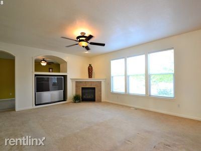 Foto del edificio - 5 br, 3.5 bath House - 464 Eagles Wing St NW