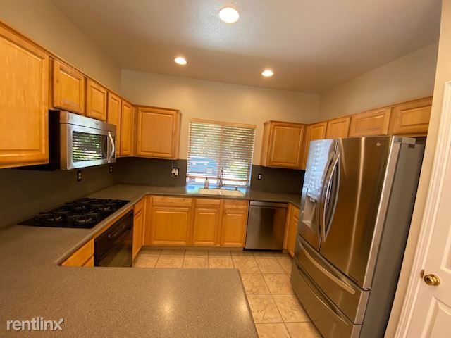 Foto del edificio - 3 br, 2.5 bath House - 109 Estrada Dr