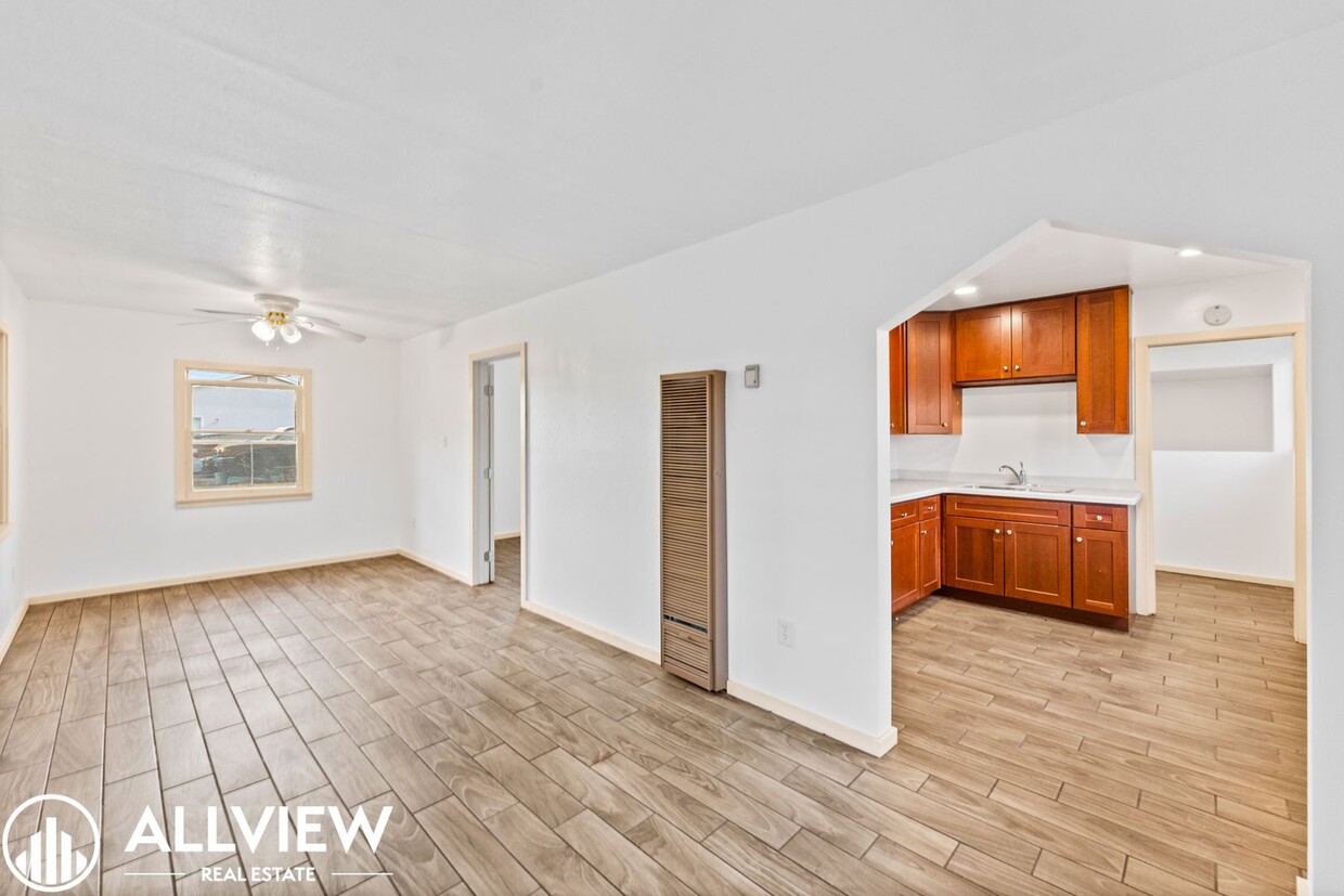 Primary Photo - Beautifully Updated 1 Bed/1 Bath Single-Fa...