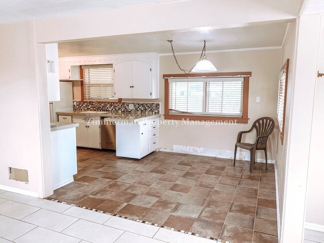 Building Photo - 2 br, 1 bath House - 2773 Bailey Lane