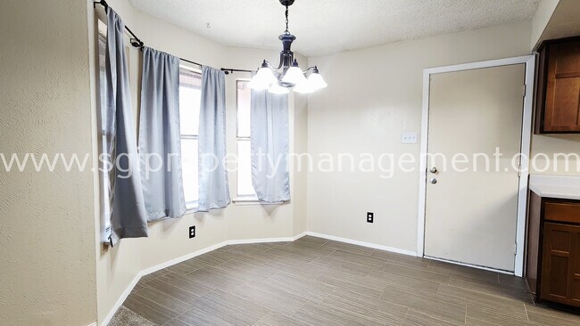 Foto del edificio - 3407 Durango Ln