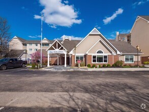 Building Photo - ReVi Columbus North