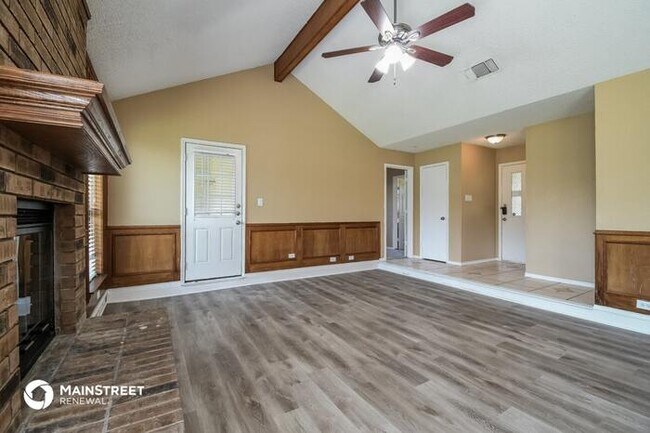 Building Photo - 6518 Knottingham Dr