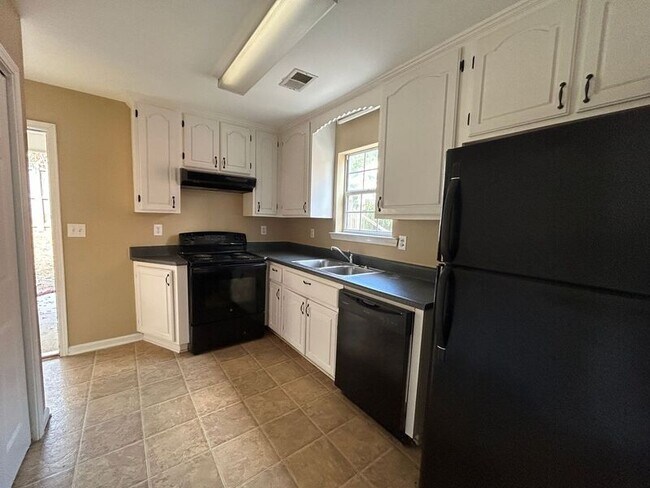 Foto del edificio - 110 Canyon Park Pl