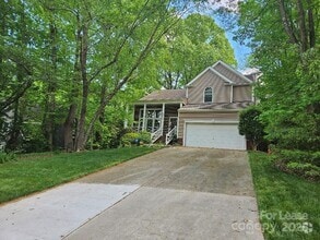 Building Photo - 4015 Brownes Ferry Rd