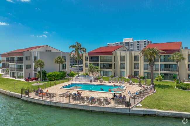 Pool - Marina House