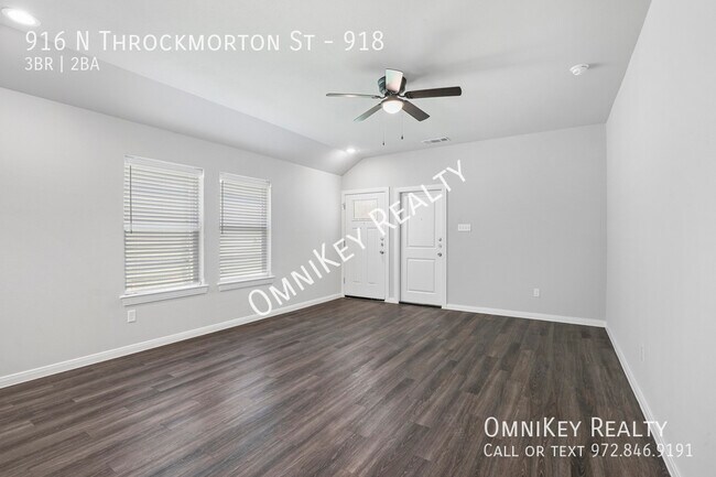 Foto del edificio - 916 N Throckmorton St