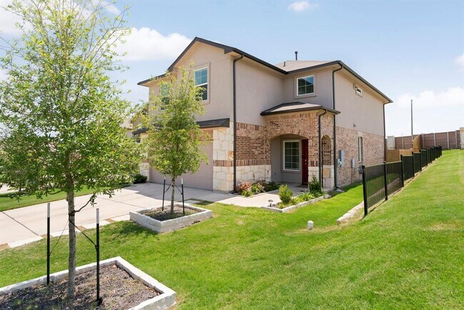 Building Photo - 300 Brooklyn Dr