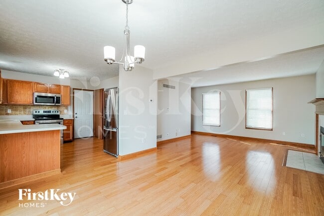 Building Photo - 1072 Tarragon Dr