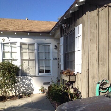 Foto del edificio - 4314-4316 Allott Ave