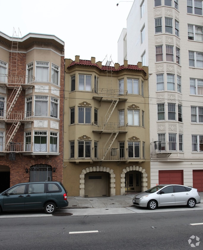Primary Photo - 2835 Van Ness Ave