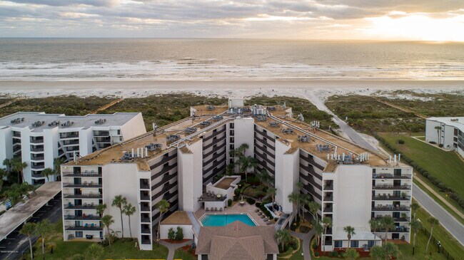 Building Photo - 2 Dondanville Rd