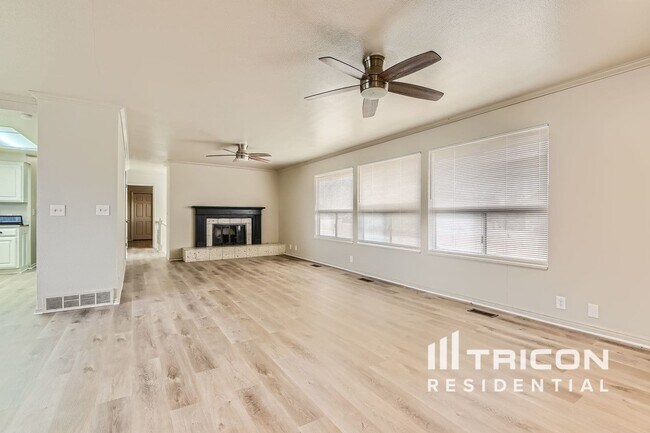 Foto del edificio - 205 E 1600 N St