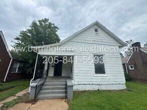 Building Photo - 1108 4th Ct W