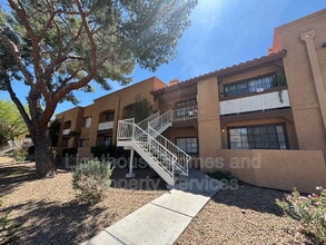 Building Photo - 5122 S Jones Blvd