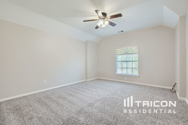 Foto del edificio - 2020 Hillcroft Dr