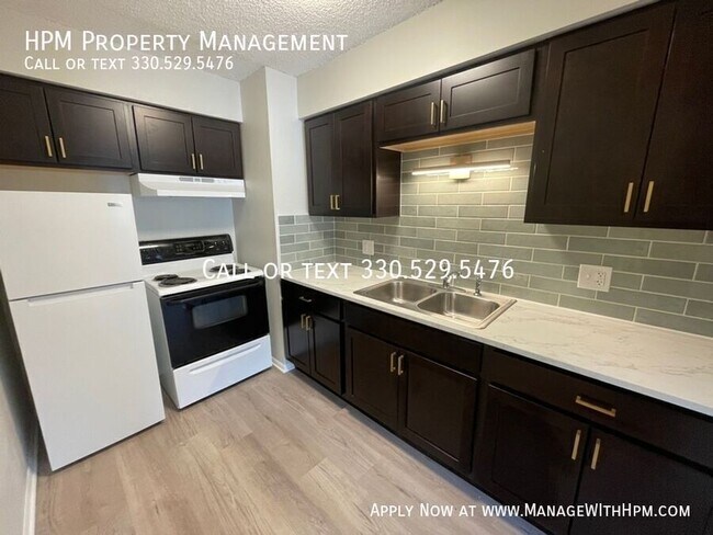 Foto del edificio - 1017 Howe Ave