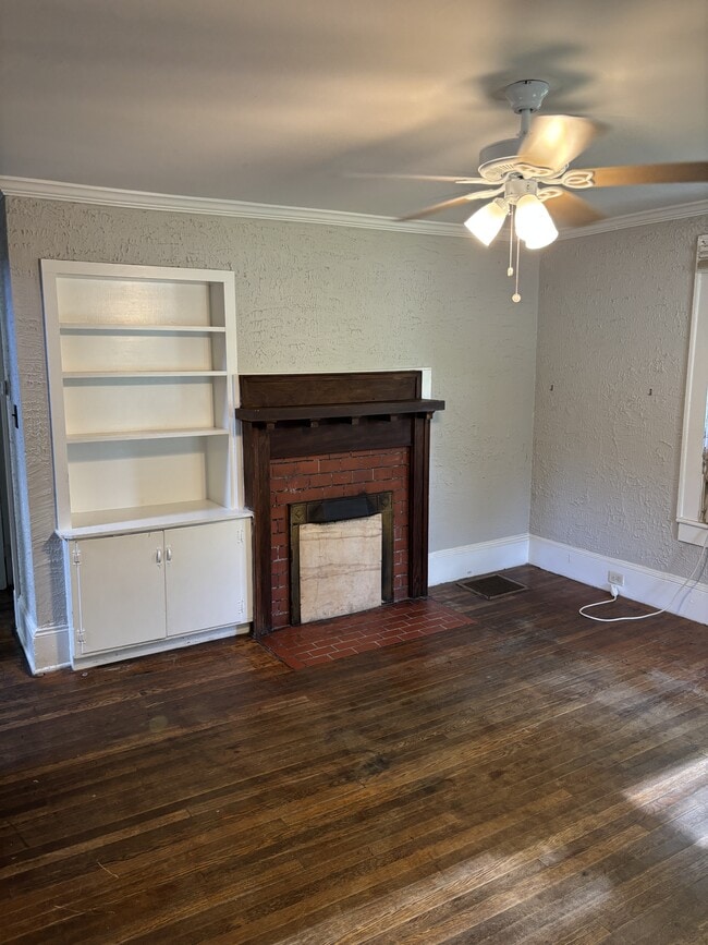 Building Photo - 2808 N Patterson Ave