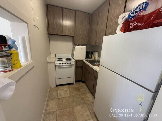 Building Photo - 1455 Commonwealth Ave