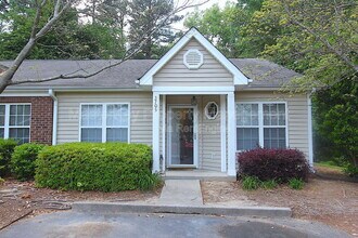 Building Photo - 3705 Votive Ln
