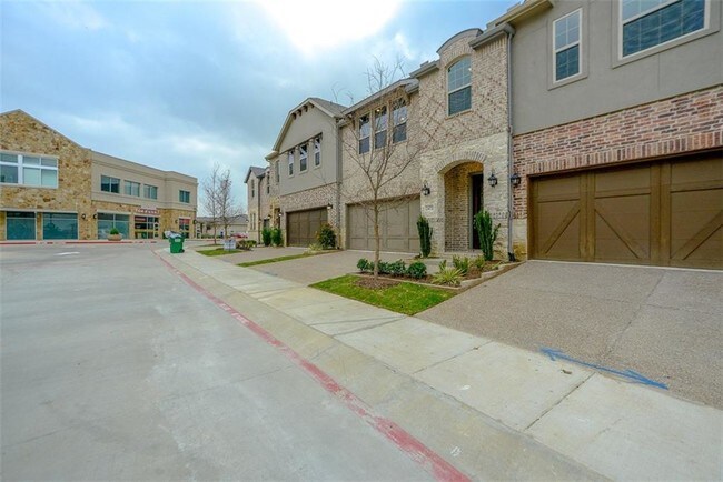 Building Photo - 2472 King Arthur Blvd