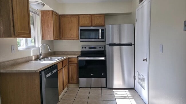 Photo - GALLEY RD. Apartment