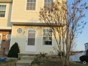Building Photo - 845 W Spring Meadow Ct